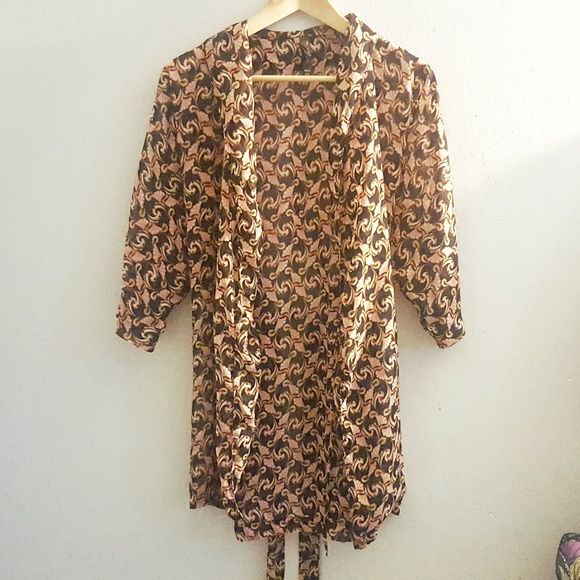 The Webster Sheer Printed Wrap Kimono Robe Cover - Picture 2 of 3